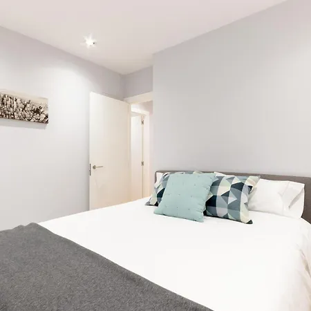 Appartement Urban Chic Moyua By Next Stop *