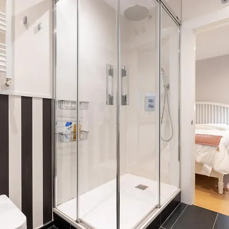 Apartment Urban Chic Moyua By Next Stop